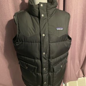 Men’s Patagonia puffer vest